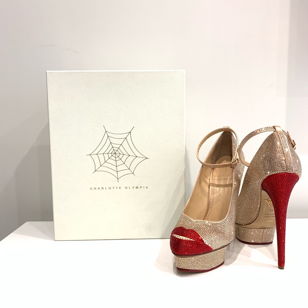 👄 Charlotte Olympia pumps 👄